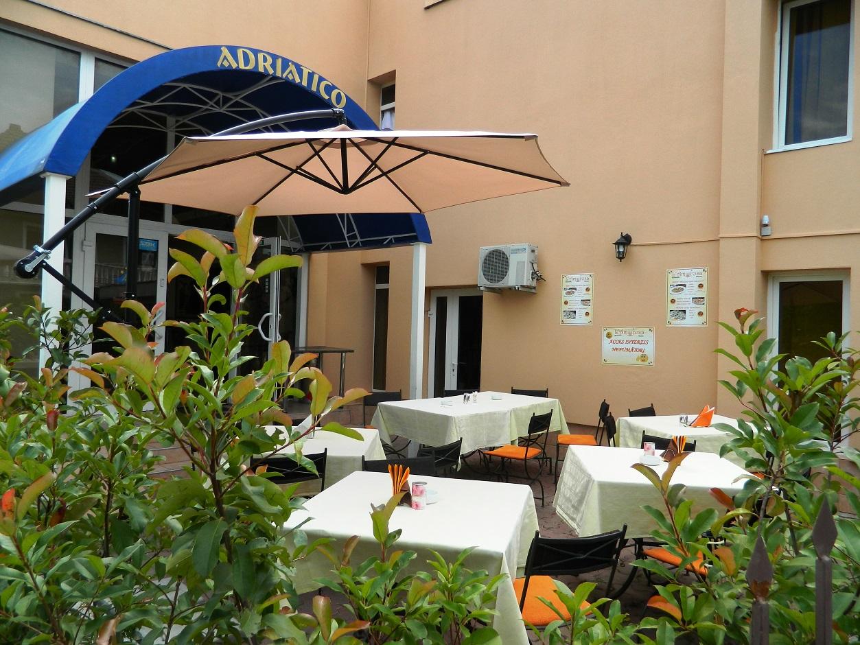 Hotel Adriatico ทิมิชัวรา ภายนอก รูปภาพ